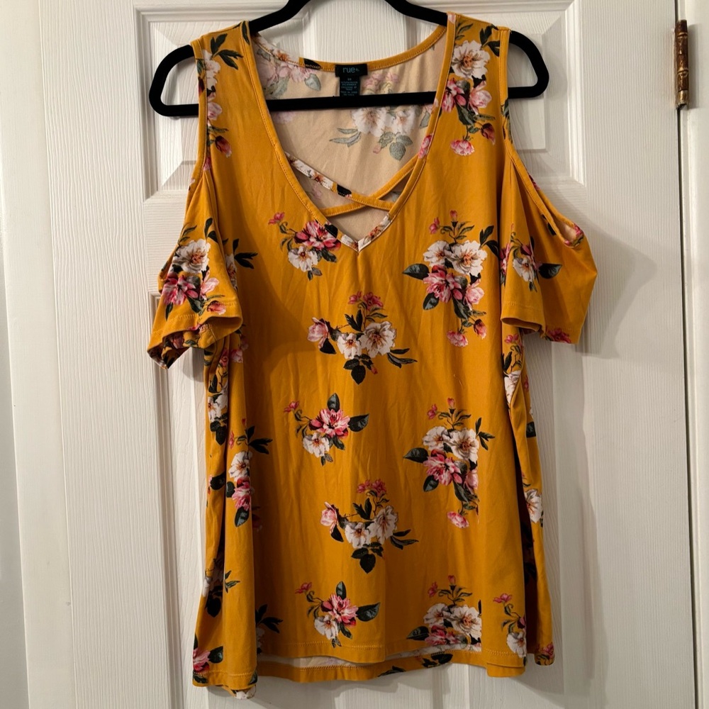 Rue21+ Floral Cold Shoulder Criss Cross Neck Top